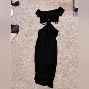 Miss Lola black short sleeve key hole dress